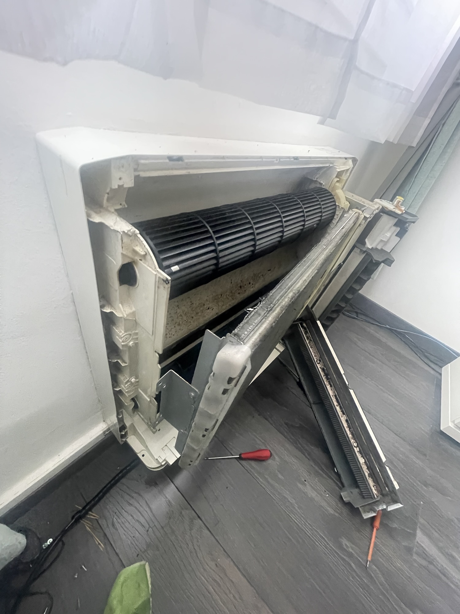 Entretien d’une console 5kw à Marignane (13)